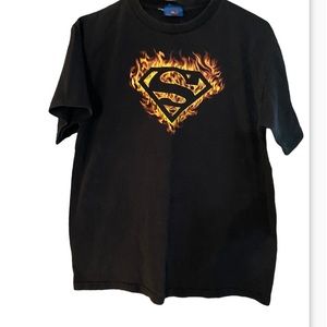 DC Comics Superman T-shirt. Size Large.